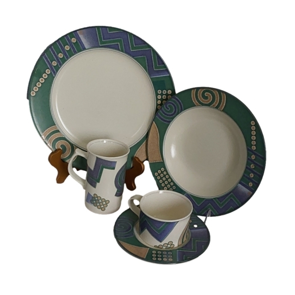 MIKASA INTAGLIO LIFE STYLE BY JOHN BERGEN 5 PIECE SETTING DINNER FOR 1